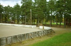 Skolgården med ishockeyplanen 2004